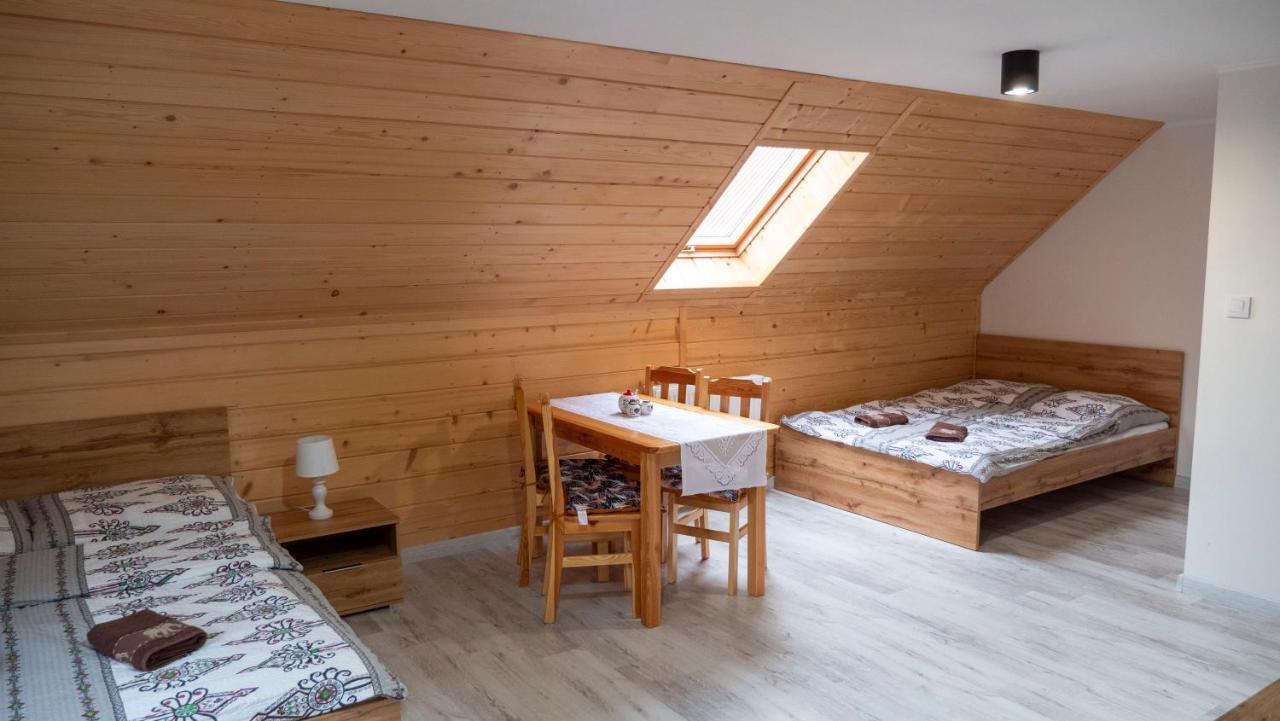 U Jedrusia Lägenhet Zubrzyca Gorna Exteriör bild