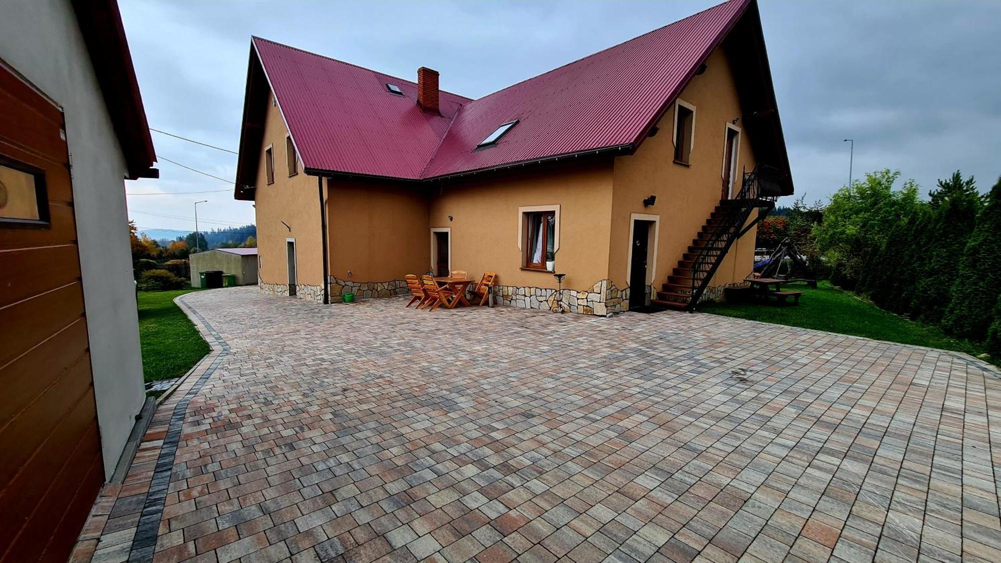 U Jedrusia Lägenhet Zubrzyca Gorna Exteriör bild